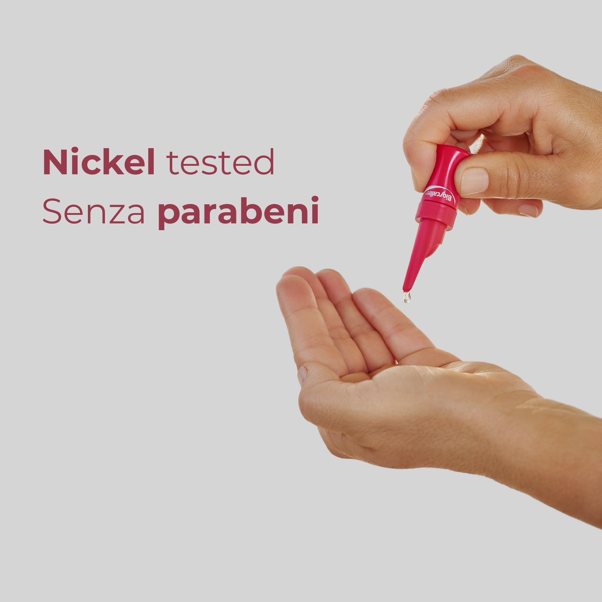 Dettaglio applicatore di Bioscalin® anticaduta per capelli, linea Menopausa, studiato appositamento per essere nickel tested e senza parabeni