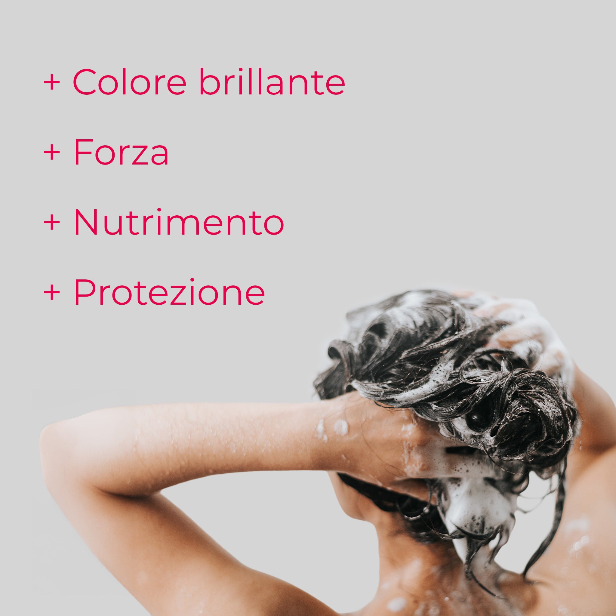 Dettaglio lavaggio capelli: lo shampoo Bioscalin® NutriCOLOR+ dona forza, brillantezza, nutrimento e protezione al colore
