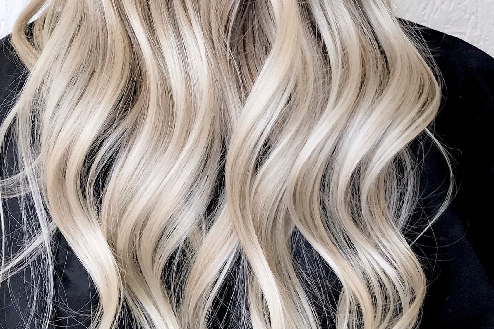 CAPELLI DECOLORATI, COME PRENDERSENE CURA