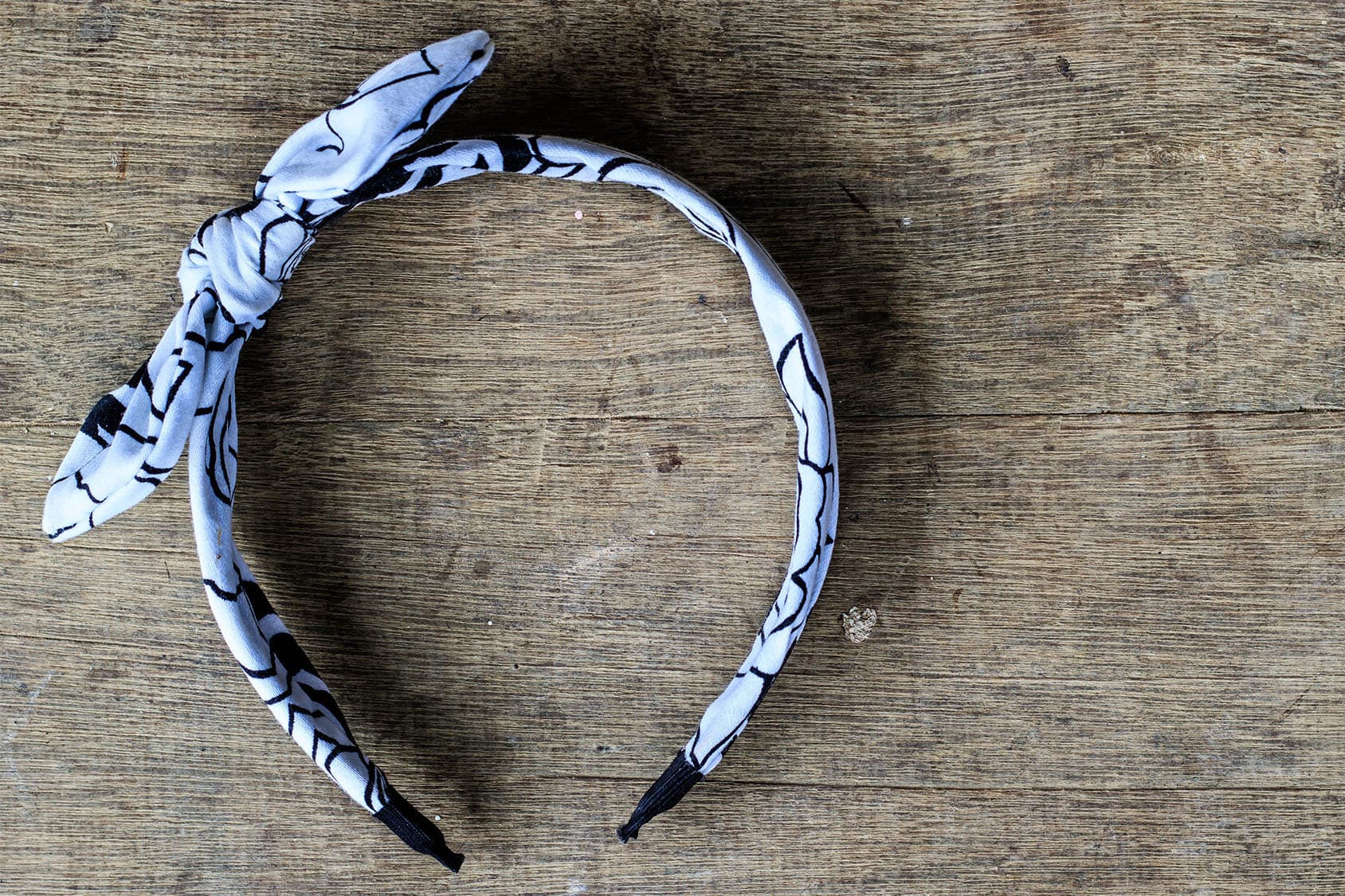 CAPELLI IN UFFICIO: 5 IDEE SALVATEMPO