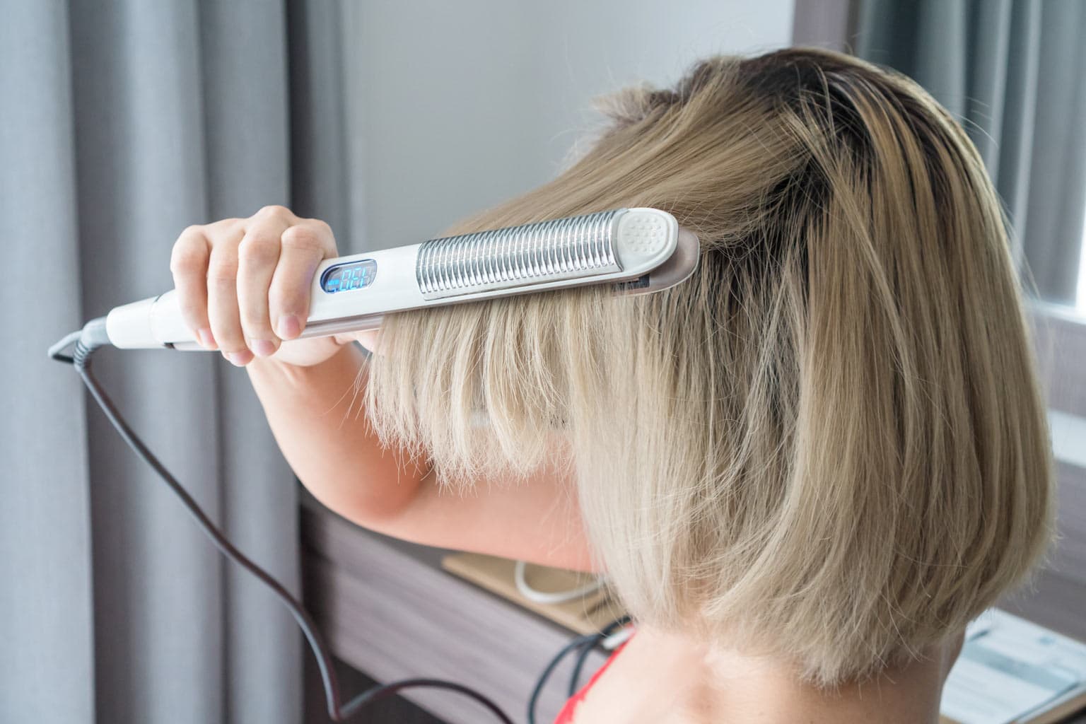 COME USARE LA PIASTRA SENZA ROVINARE I CAPELLI