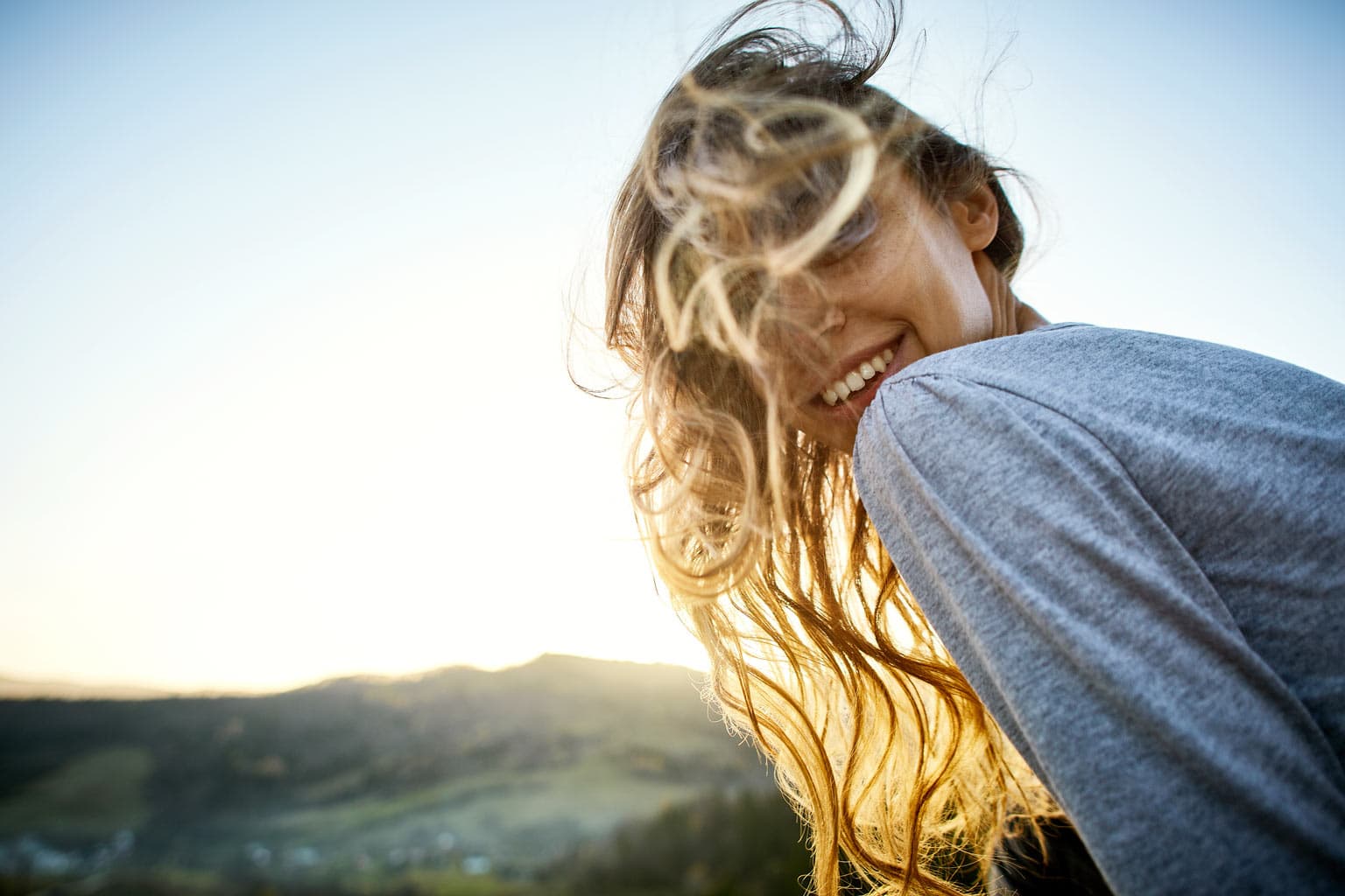 Proteggere capelli in primavera