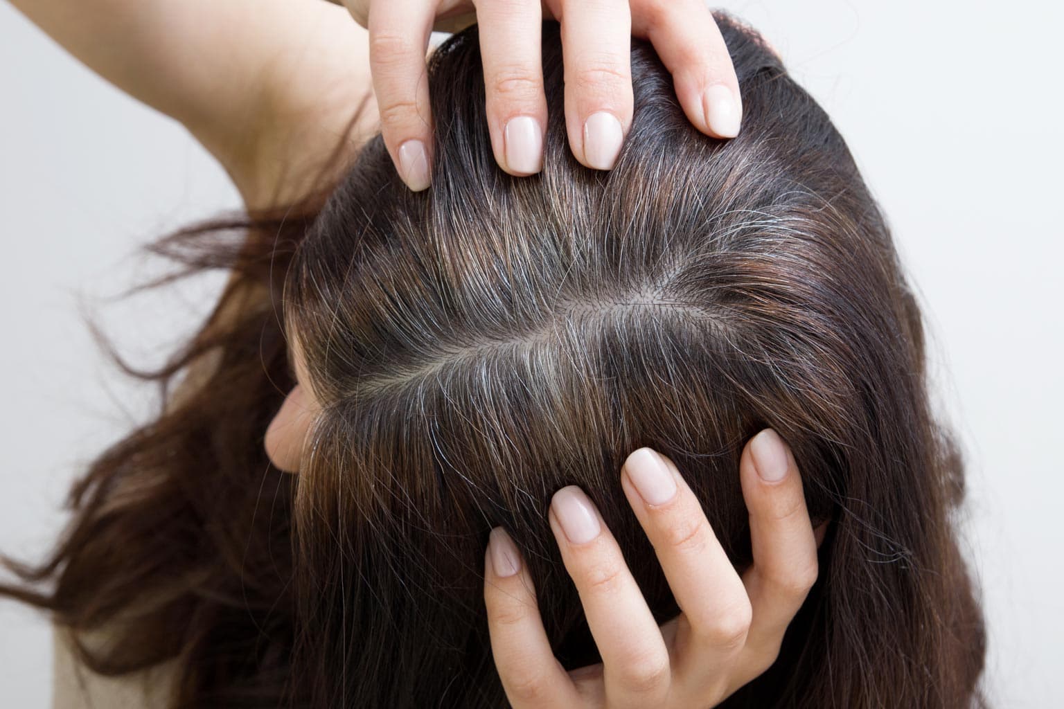 IL RAME CONTRO L’INVECCHIAMENTO DEI CAPELLI
