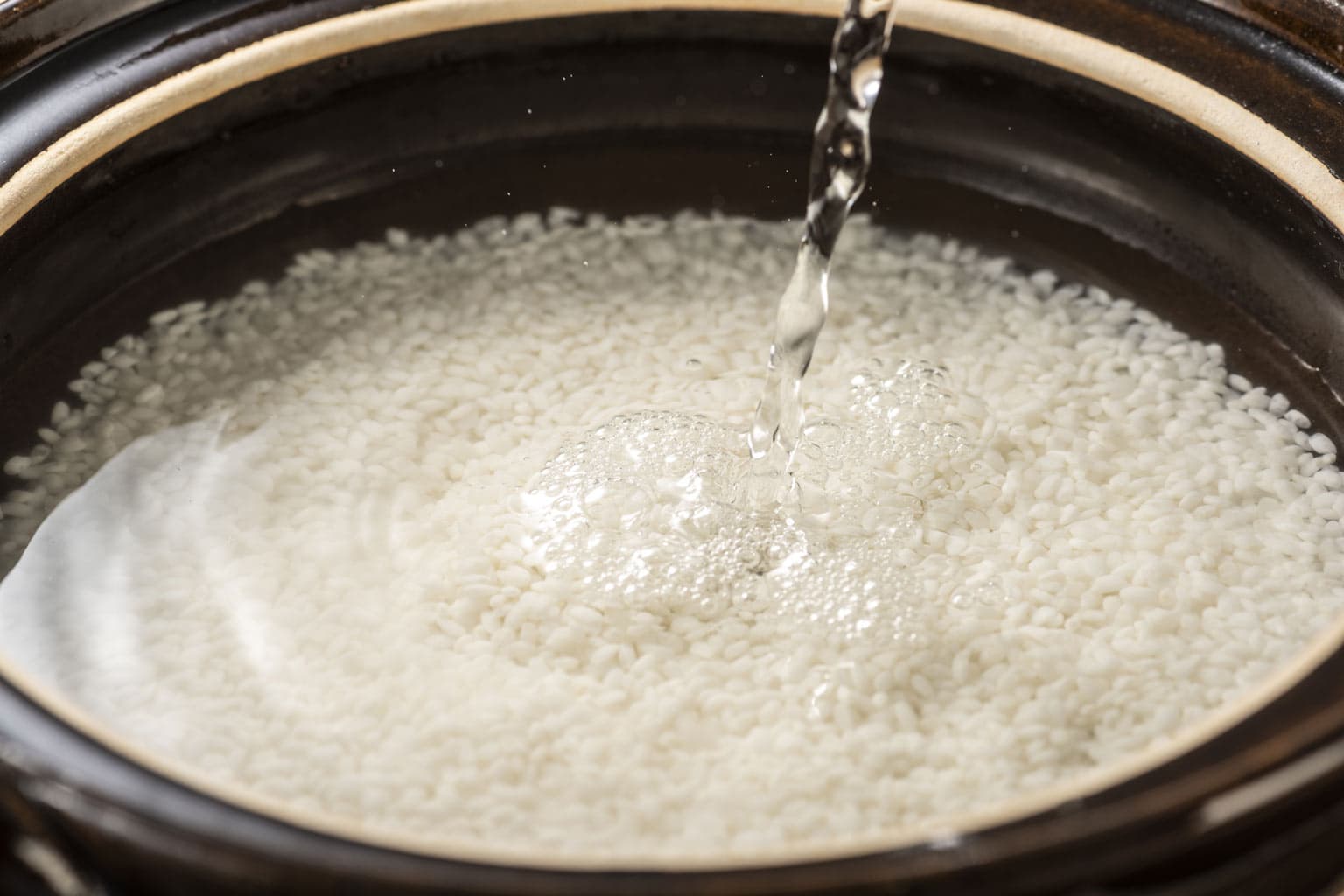 Risciacquo capelli con acqua di riso un segreto che arriva dal Giappone