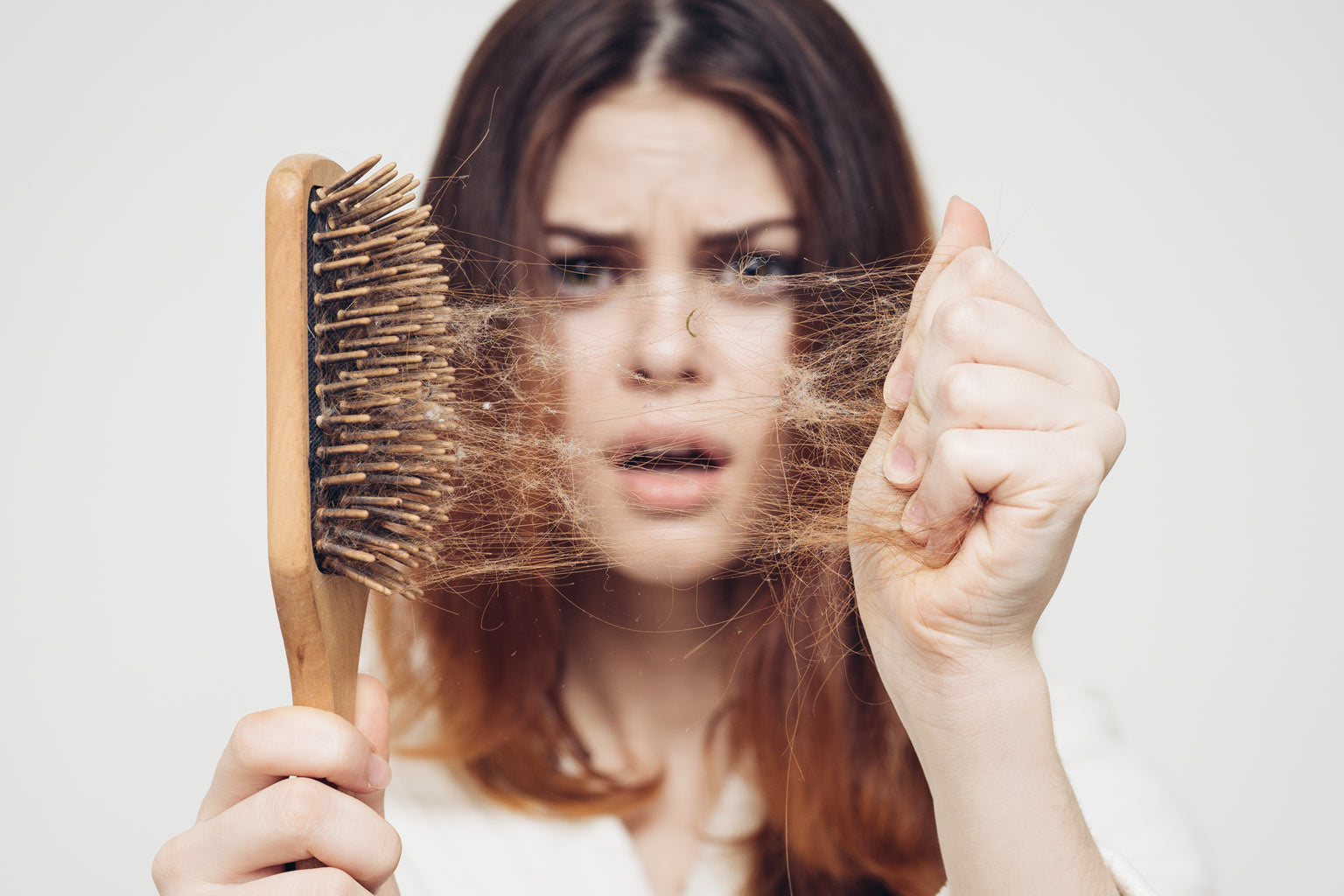 Come rinforzare i capelli? I trattamenti rinforzanti Bioscalin®